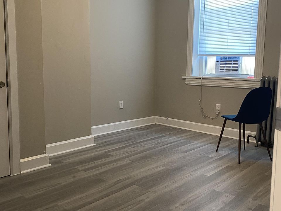 Front Bedroom