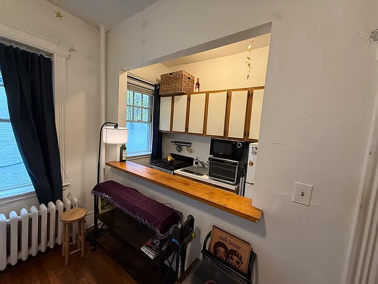 1111 Boylston St #25 — Photo 4