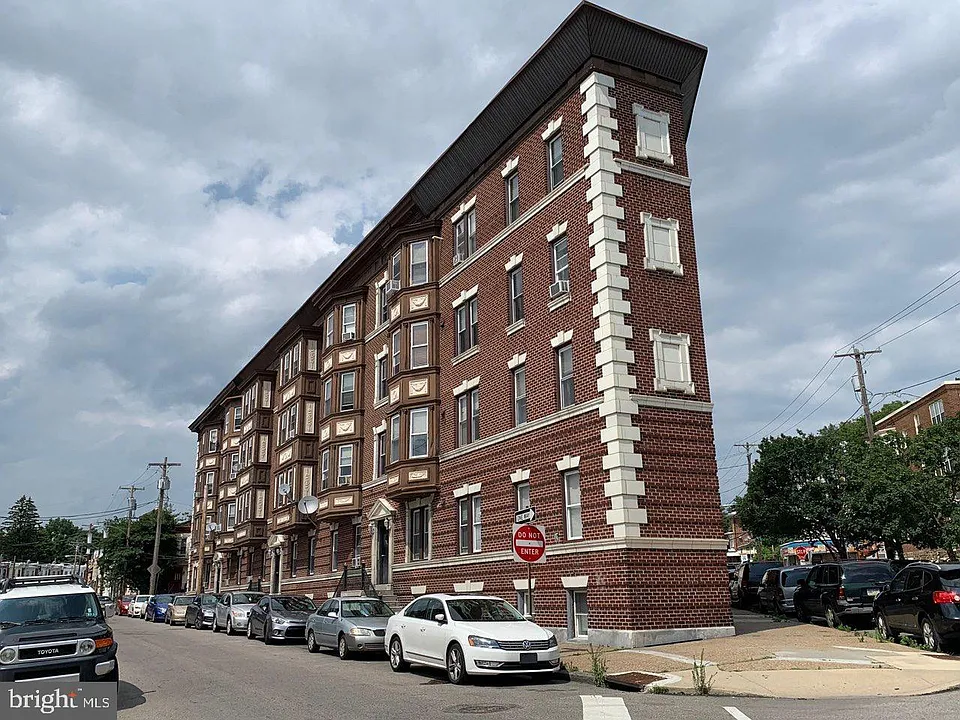 530 King St #42-B6