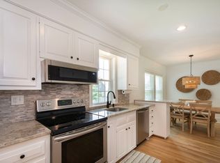 26 Old Oaken Bucket Rd, Scituate, MA 02066