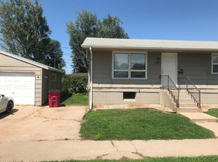 2302 W 13th St, Sioux Falls, SD 57104