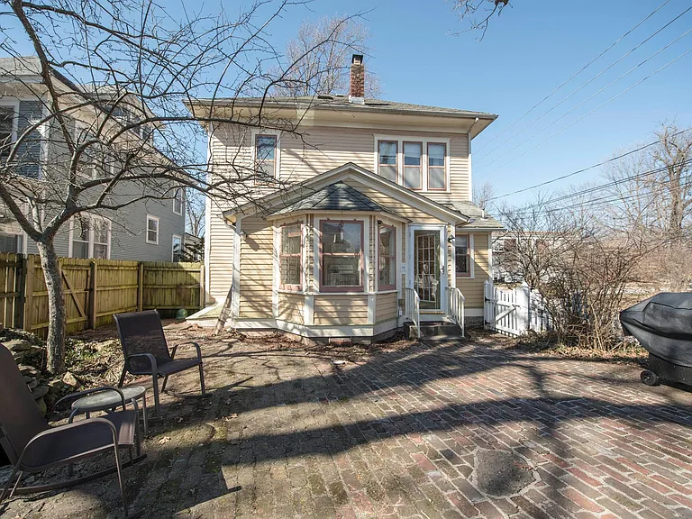 1350 N Washington Ave — Photo 10