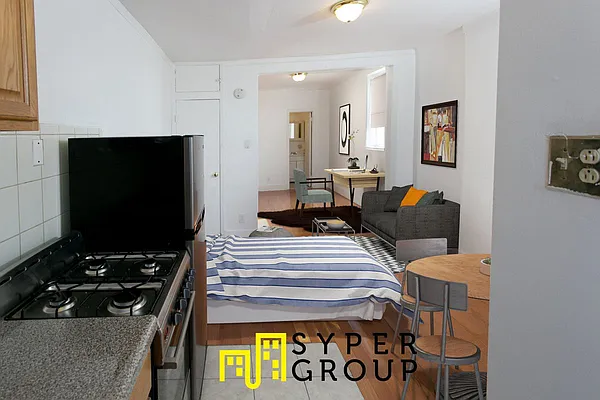 Rented by The Syper Group | media 9
