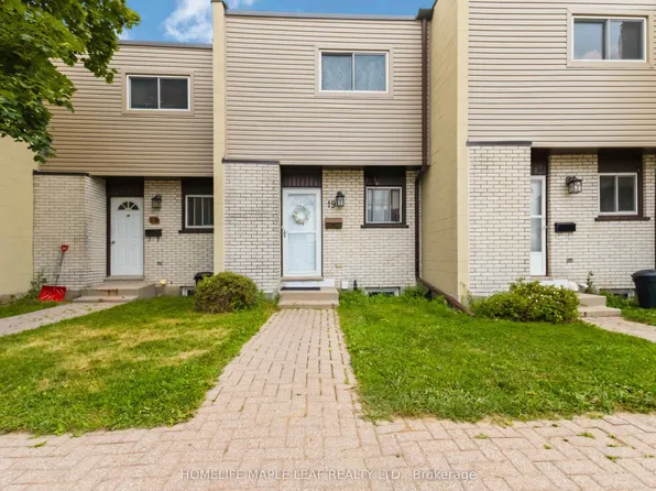 178 Grulke St #19, Kitchener, ON N2A 1T1