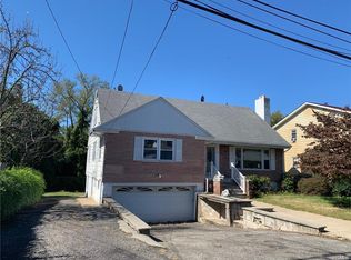 36 Roanoke Ave, Rye Brook, NY 10573