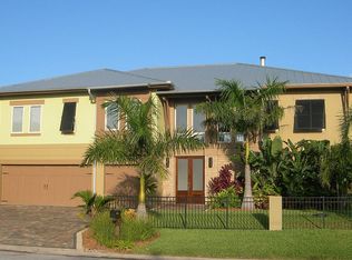 4280 Miller Dr, Saint Pete Beach, FL 33706