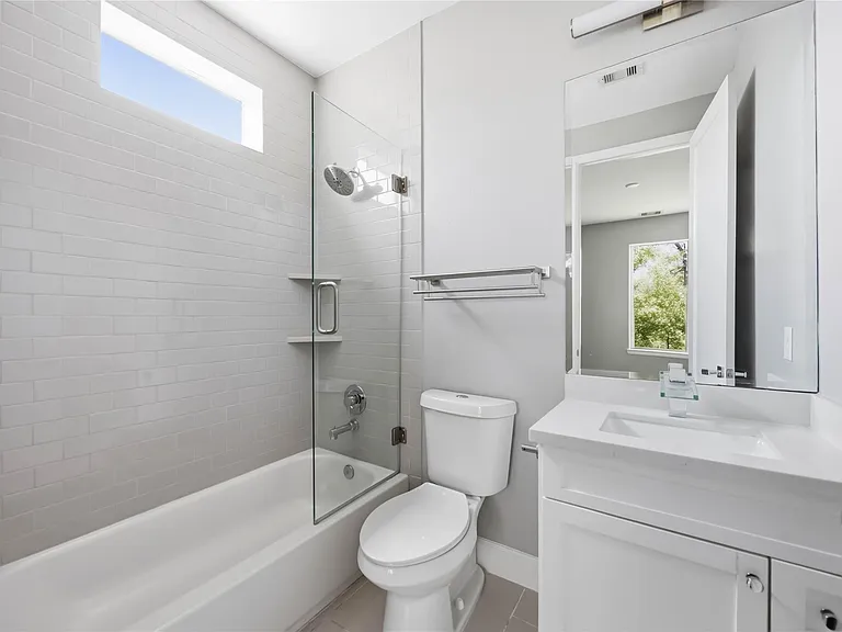 708 Schwartz St — Photo 15