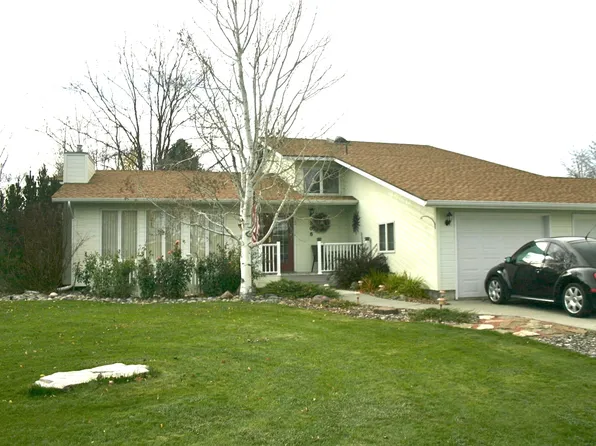 306 Rhubarb Ln, Billings, MT 59106