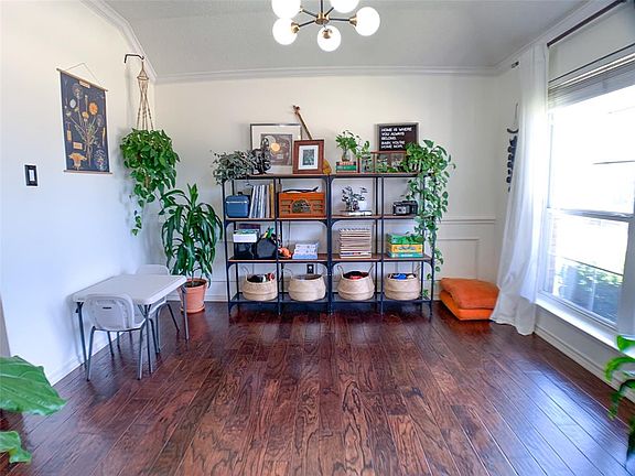 4th image of 4818 Highlands Dr