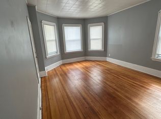 17 Stapleton St #2, New Bedford, MA 02740