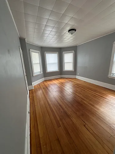 17 Stapleton St #2 Photo 1