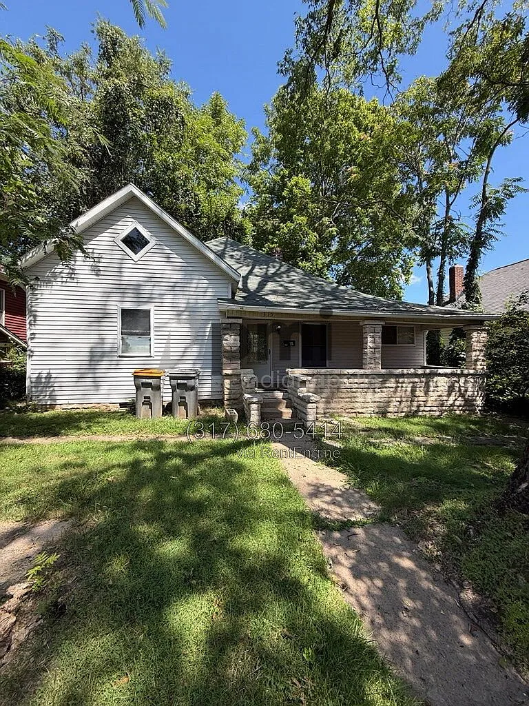 5 bed, 2.0 bath, 1488 sqft, $2,670 — Photo 2