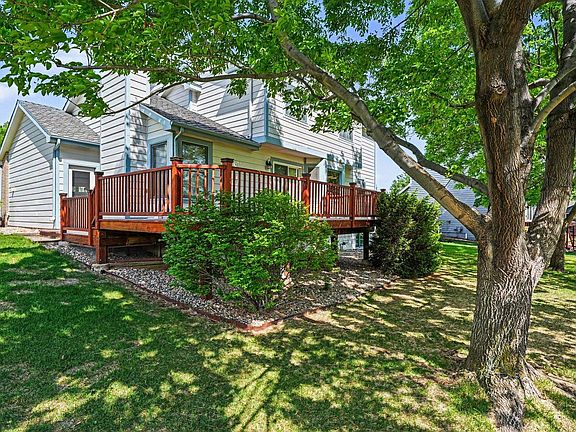 2nd image of 4209 Wellington Dr