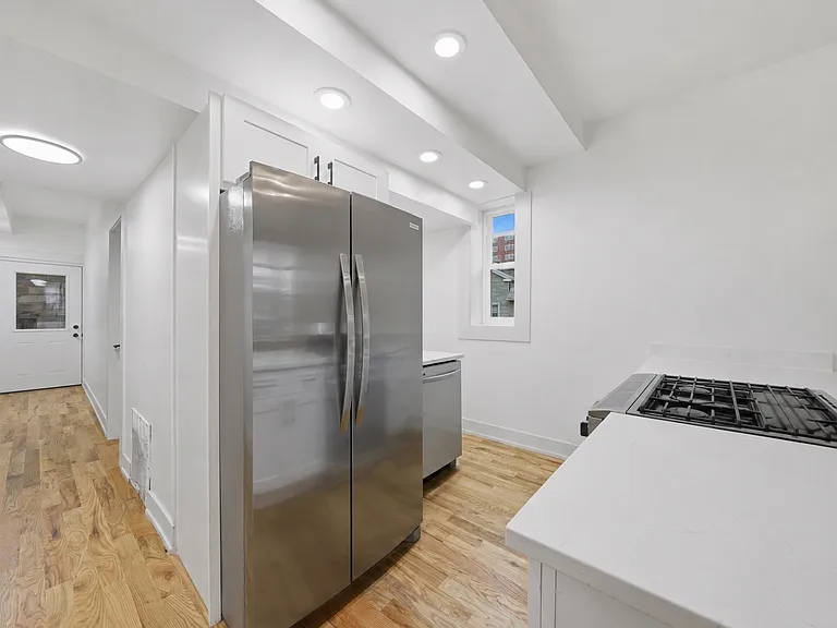 1514 W Fry St #1 — Photo 5
