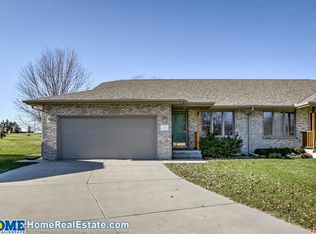 7010 Culwells Ct, Lincoln, NE 68516