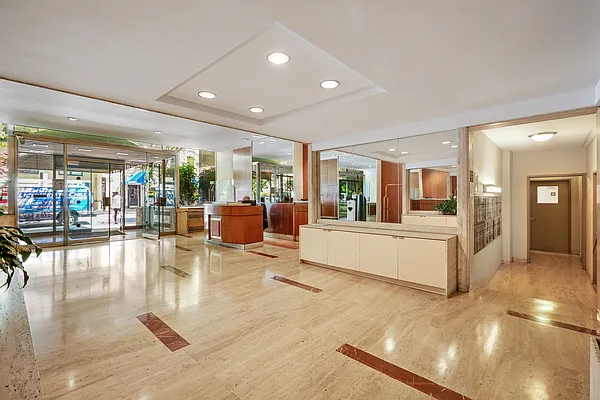 Rented by Oxford Property Group | media 22