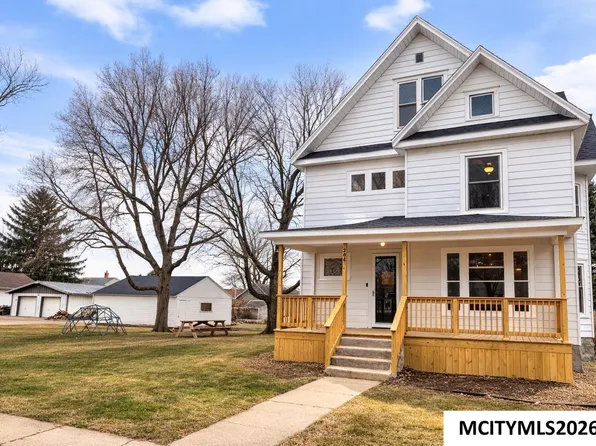 204 3rd St S, Rockwell, IA 50469