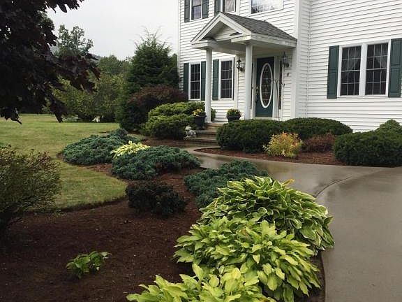 2nd image of 4 Roberts Ct