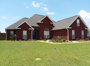 100 Dovecot Dr, Warner Robins, GA 31088