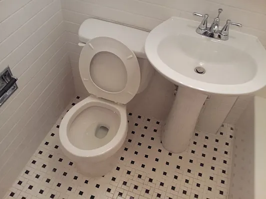 Rented by ZealEstate Group Inc | media 25