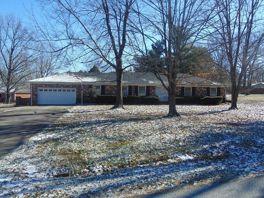 1st image of 14 Timberlawn Ln