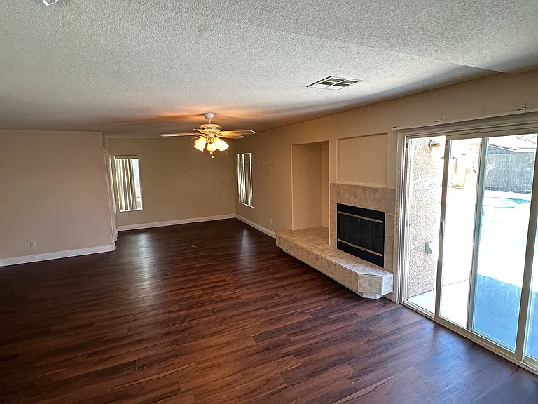 5176 Marsh Butte St — Photo 29