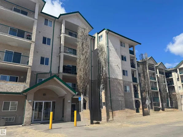 11325 83rd St NW #210, Edmonton, AB T5B 4W5