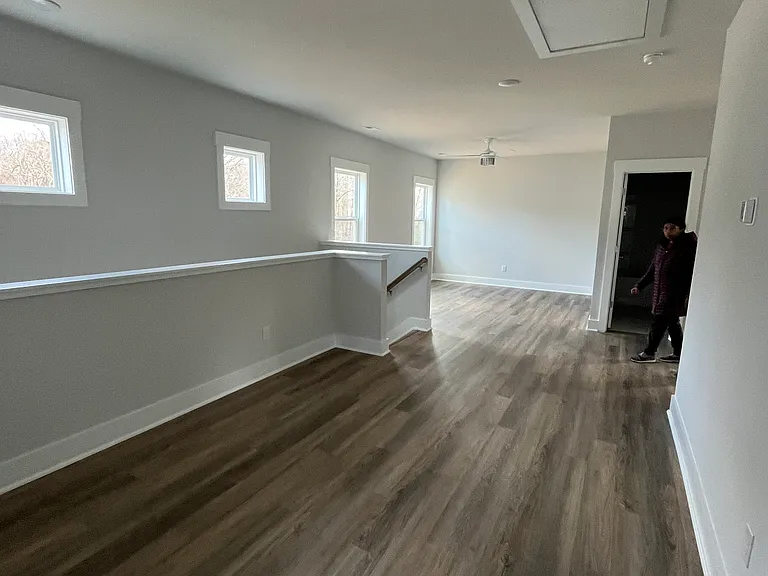 335 Beacon Dr — Photo 24