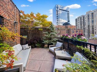 314 41st St Unit Ph2b, New York, NY 10017