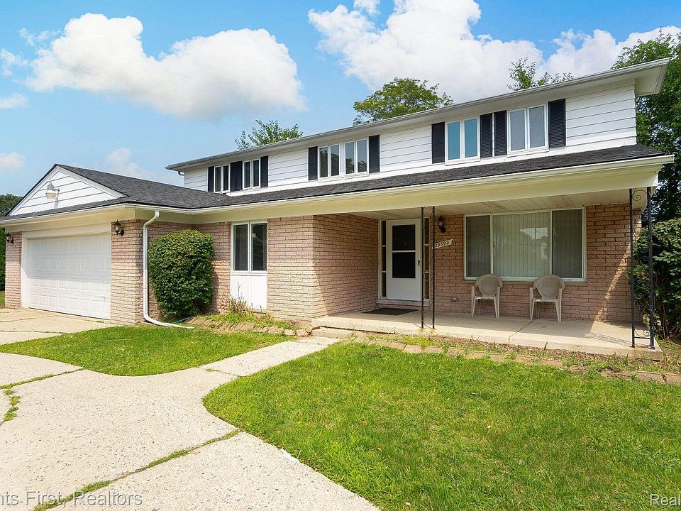 1st image of 29390 Sharon Ln