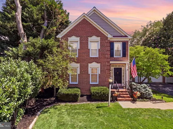 6502 Summerton Way, Springfield, VA 22150