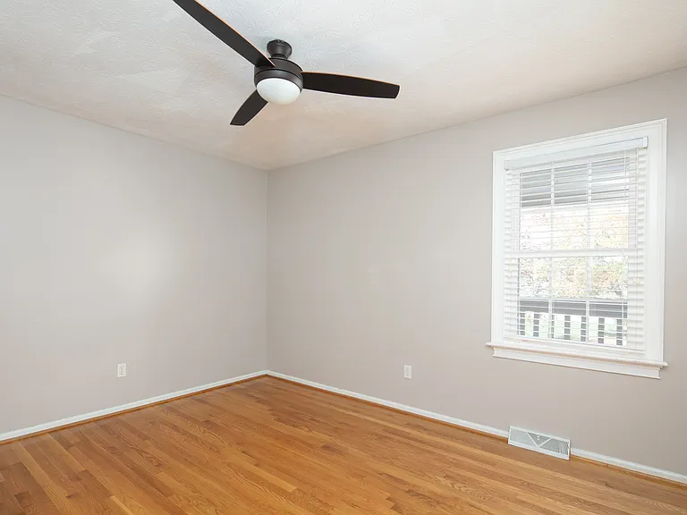 3438 Snaffle Rd — Photo 24