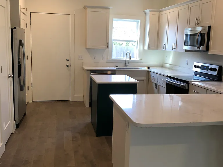 1625 Monroe Ave #2 — Photo 17