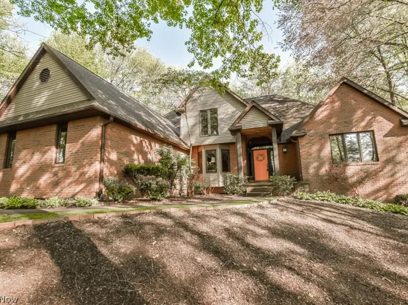 6988 Millfield Rd NW, Canal Fulton, OH 44614