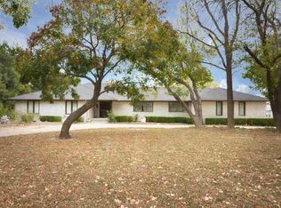 608 N Rainbow Lake Rd, Wichita, KS 67235