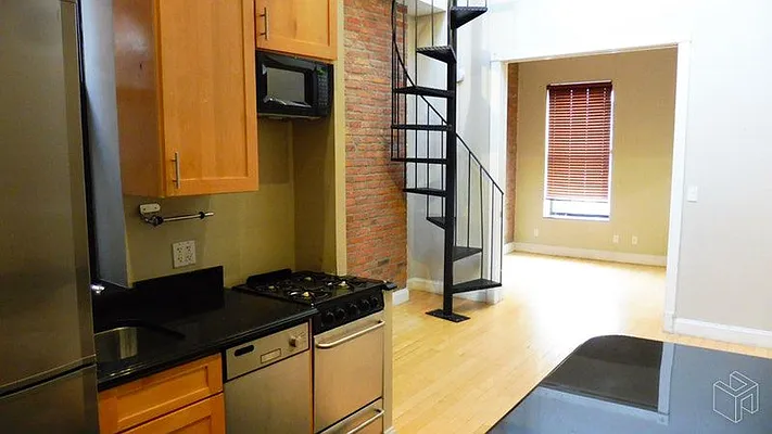 Rented by Halstead Real Estate | media 21