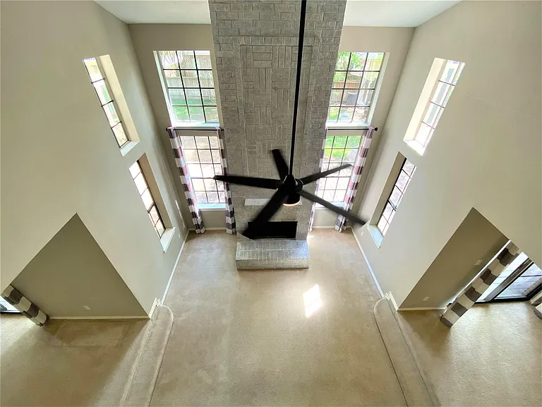 12303 Longfellow Dr — Photo 8