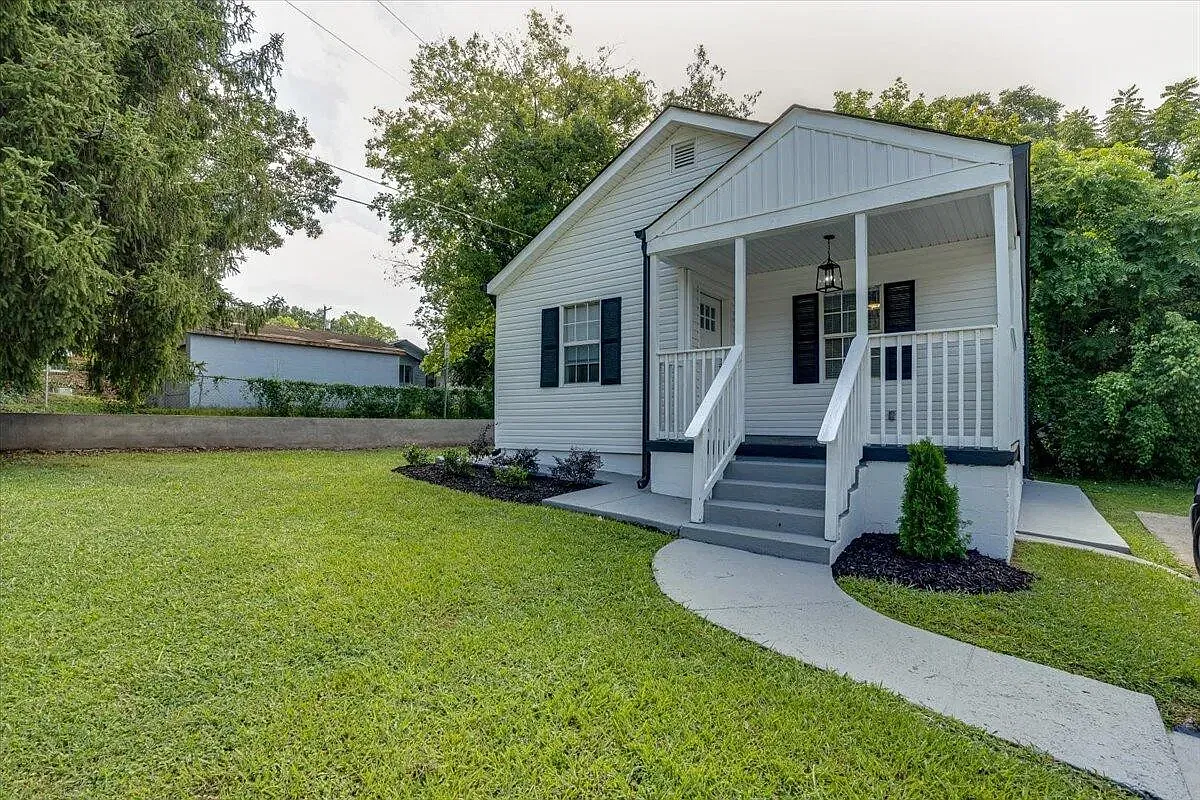 510 N Germantown Rd — Photo 1
