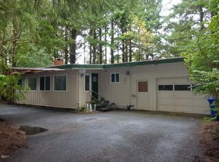 7567 SW Surfland St, South Beach, OR 97366