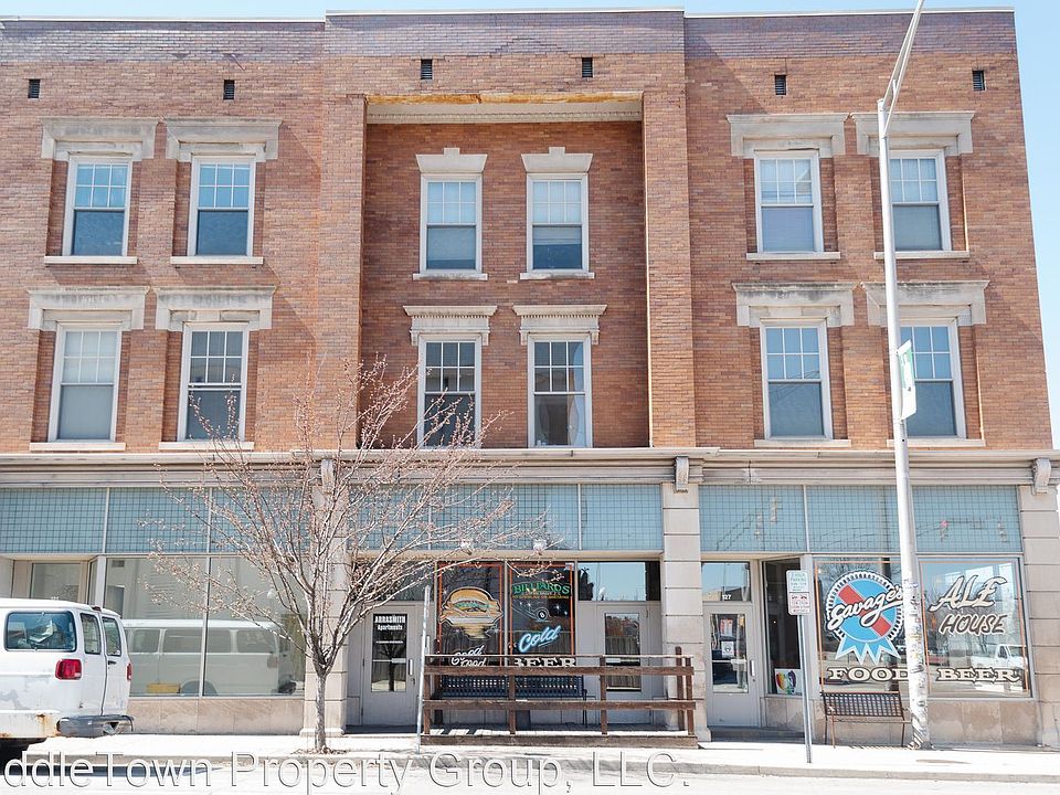 2nd image of 123 N High St #203