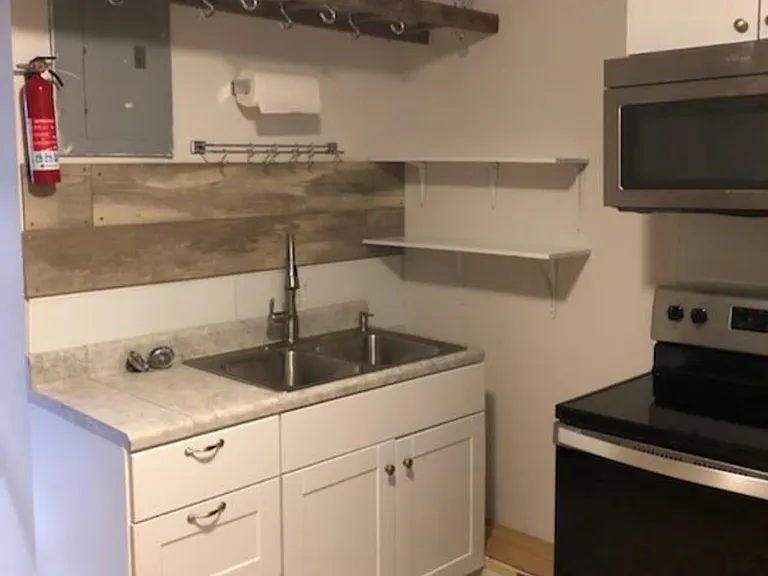 120 W Main Ave #3 — Photo 1