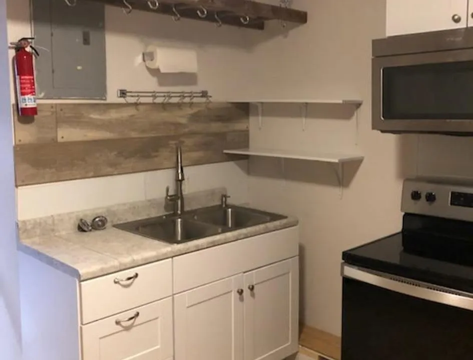 120 W Main Ave #3