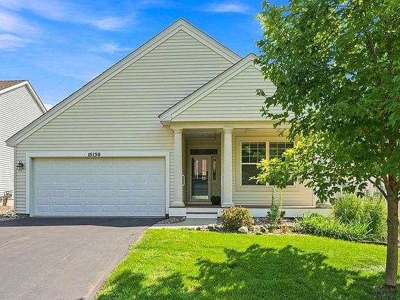 3rd image of 15130 Dutchman Way