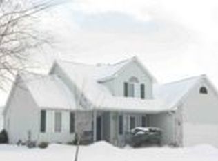 1502 Eastpointe Dr, Mount Pleasant, MI 48858