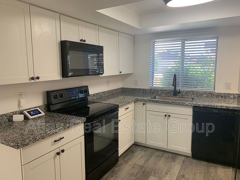 1st image of 9404 N 52nd Ln