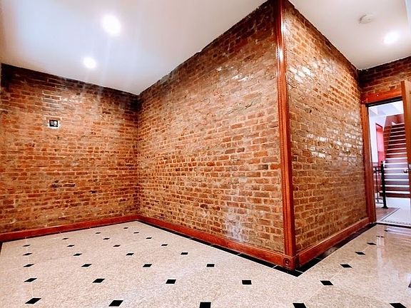 5th image of 3776 62nd St APT A1