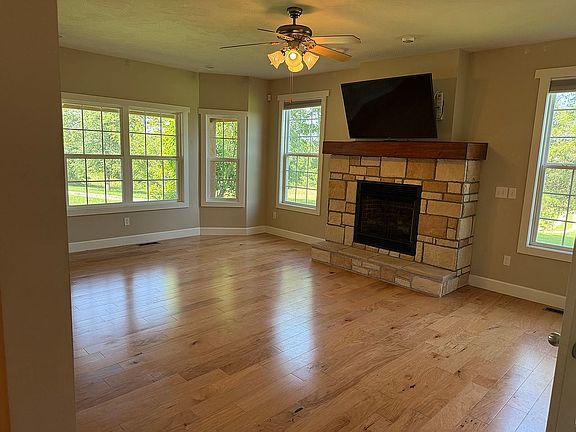 3rd image of 5389 E Farm Road 52