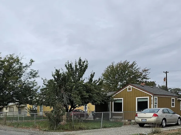 908 Chris Ave, Benton City, WA 99320