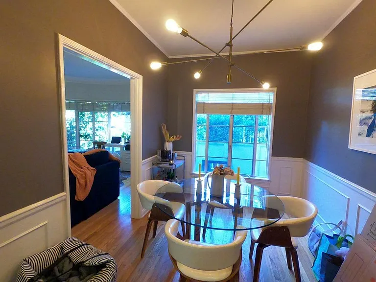 2285 N Beachwood Dr #6 — Photo 8