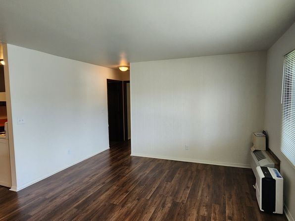 1710 La Crescent St APT 105